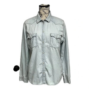 American Eagle Outfitters Shirt Women's Large Chambray Western Pearl Snap Blue